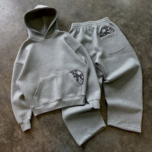 Episodes Tracksuit